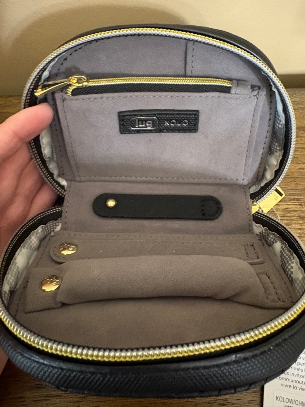 LUG Kolo Mini Jewelry Matte Luxe VL Pouch with Charm Bar. NWT - Picture 4 of 6
